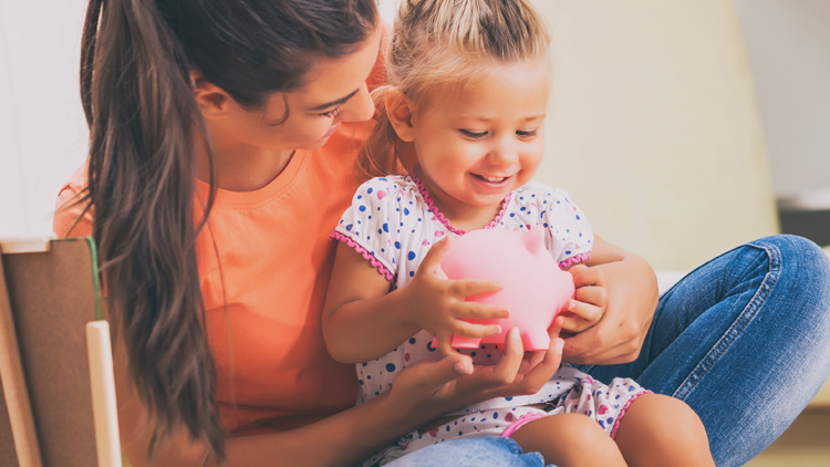 ¿Cómo incentivar el ahorro en nuestros hijos?